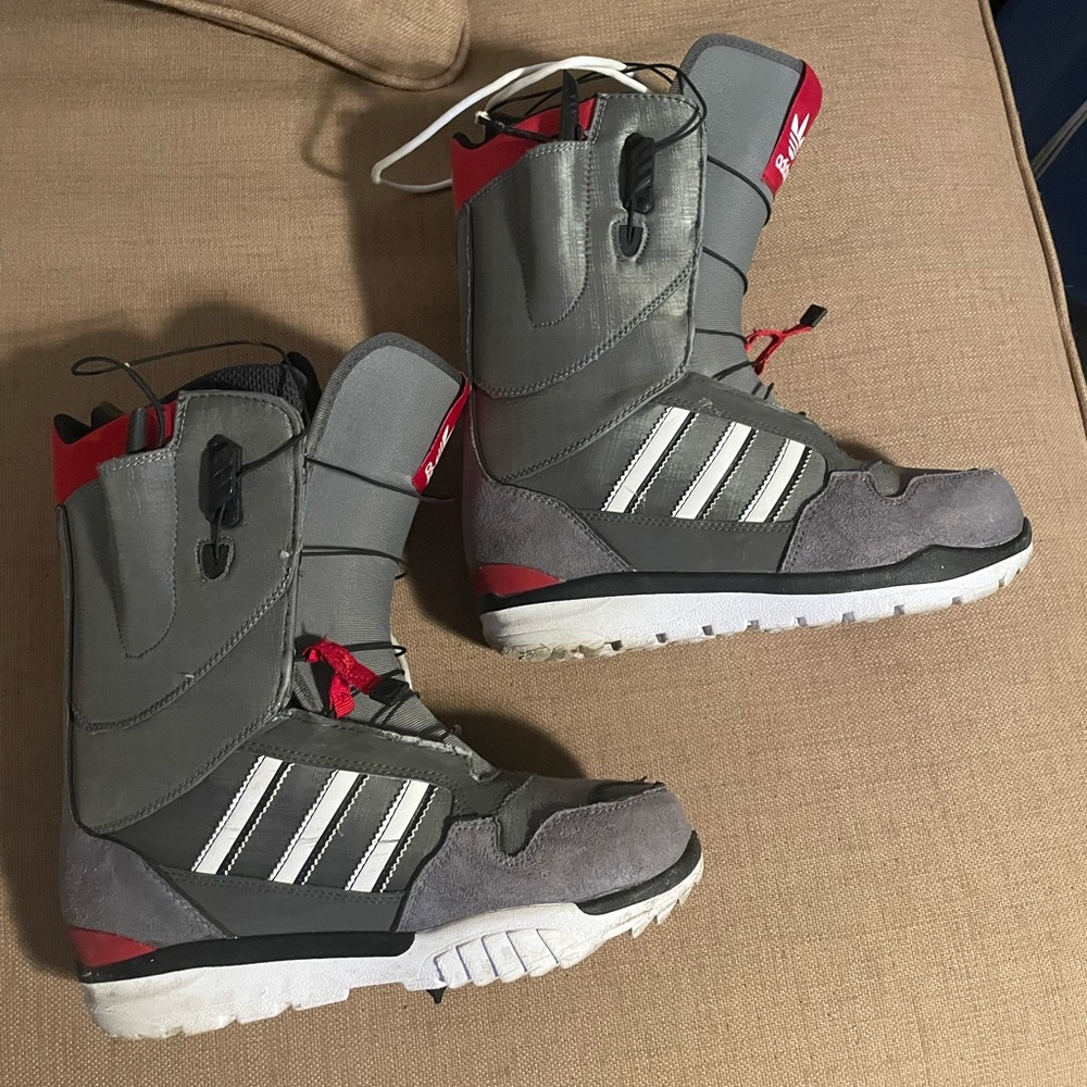 Adidas snowboard boots